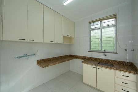 Apartamento à venda com 76m², 3 quartos e 1 vagaCOZINHA
