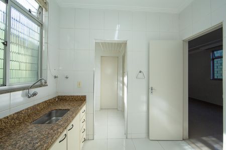 Apartamento à venda com 76m², 3 quartos e 1 vagaCOZINHA