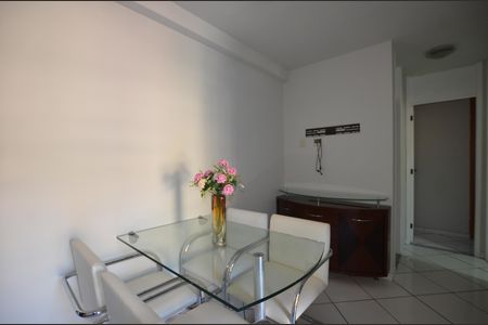 Apartamento para alugar com 46m², 2 quartos e 1 vagaSala