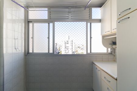 Apartamento à venda com 60m², 2 quartos e 1 vaga Apartamento à venda com 60m², 2 quartos e 1 vagaLavanderia