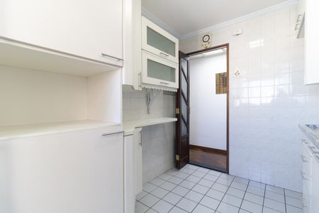 Apartamento à venda com 60m², 2 quartos e 1 vaga Apartamento à venda com 60m², 2 quartos e 1 vagaCozinha