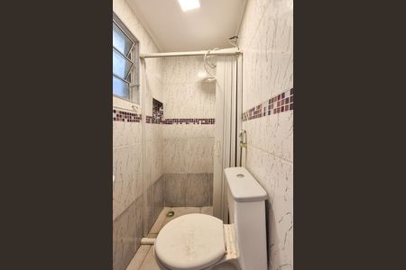 Banheiro Social de kitnet/studio para alugar com 1 quarto, 45m² em Jardim Maria Cecilia, São Bernardo do Campo