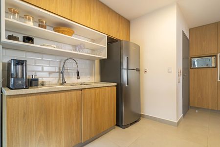 Cozinha de apartamento à venda com 2 quartos, 110m² em Itaim Bibi, São Paulo