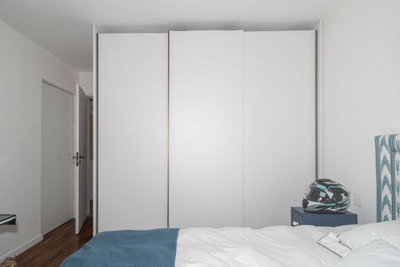 Quarto 2 de apartamento à venda com 2 quartos, 110m² em Itaim Bibi, São Paulo