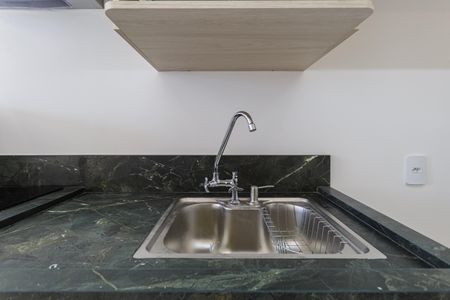 Studio para alugar com 25m², 1 quarto e sem vaga Studio para alugar com 25m², 1 quarto e sem vagaCozinha
