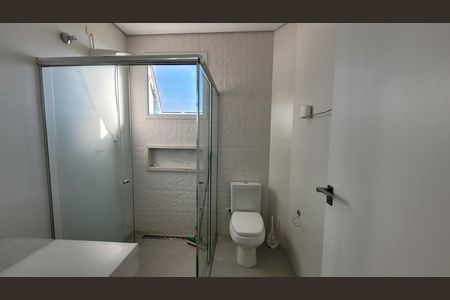Casa de condomínio para alugar com 280m², 3 quartos e 6 vagas Casa de condomínio para alugar com 280m², 3 quartos e 6 vagasBanheiro