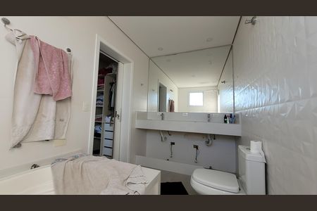 Casa de condomínio para alugar com 280m², 3 quartos e 6 vagas Casa de condomínio para alugar com 280m², 3 quartos e 6 vagasBanheiro suite