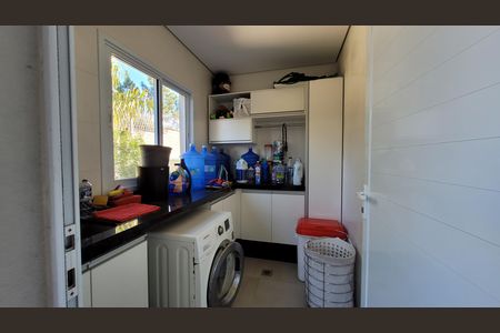 Casa de condomínio para alugar com 280m², 3 quartos e 6 vagas Casa de condomínio para alugar com 280m², 3 quartos e 6 vagasÁrea de Serviço