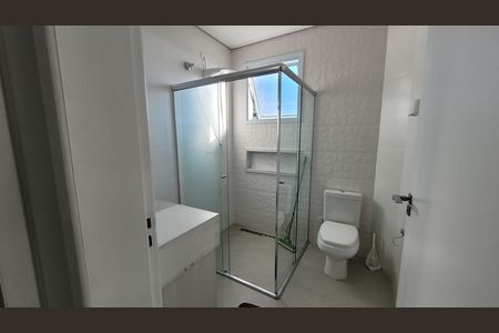 Casa de condomínio para alugar com 280m², 3 quartos e 6 vagas Casa de condomínio para alugar com 280m², 3 quartos e 6 vagasBanheiro