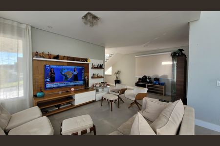 Casa de condomínio para alugar com 280m², 3 quartos e 6 vagas Casa de condomínio para alugar com 280m², 3 quartos e 6 vagasSala