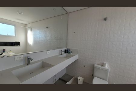 Casa de condomínio para alugar com 280m², 3 quartos e 6 vagas Casa de condomínio para alugar com 280m², 3 quartos e 6 vagasBanheiro suite