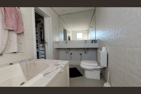 Casa de condomínio para alugar com 280m², 3 quartos e 6 vagas Casa de condomínio para alugar com 280m², 3 quartos e 6 vagasBanheiro suite