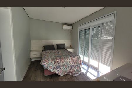 Casa de condomínio para alugar com 280m², 3 quartos e 6 vagas Casa de condomínio para alugar com 280m², 3 quartos e 6 vagasSuite