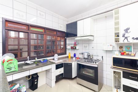 Cozinha 2 de casa à venda com 4 quartos, 300m² em Jardim Lageado, São Paulo