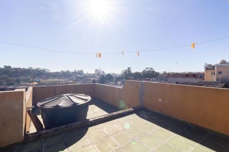 Área de Serviço de casa à venda com 4 quartos, 300m² em Jardim Lageado, São Paulo
