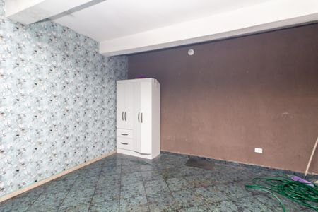 Garagem de casa à venda com 4 quartos, 300m² em Jardim Lageado, São Paulo