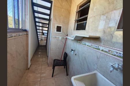Apartamento para alugar com 140m², 2 quartos e sem vaga