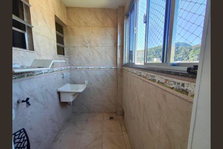 Apartamento para alugar com 140m², 2 quartos e sem vaga