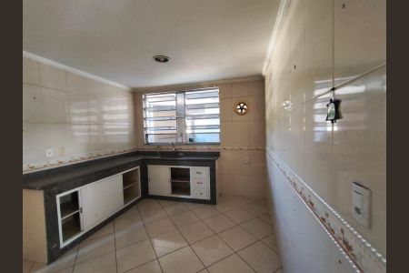 Apartamento para alugar com 140m², 2 quartos e sem vaga