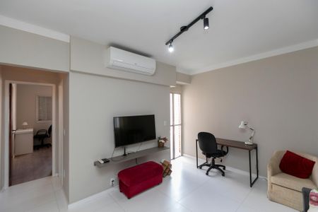 SALA de apartamento para alugar com 1 quarto, 50m² em Cambuí, Campinas