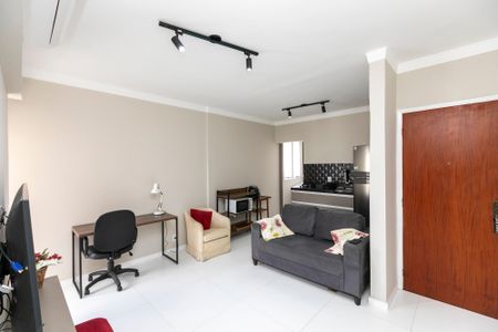 Apartamento para alugar com 1 quarto, 50m² em Cambuí, Campinas