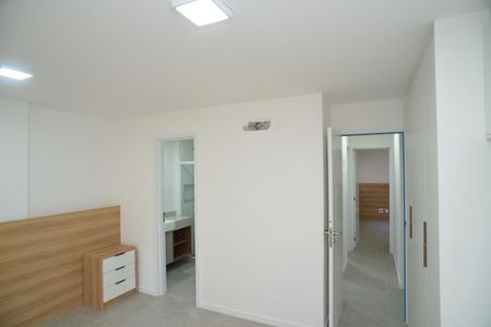 Apartamento para alugar com 120m², 3 quartos e 1 vaga