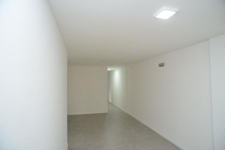 Apartamento para alugar com 120m², 3 quartos e 1 vaga