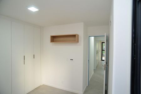 Apartamento para alugar com 120m², 3 quartos e 1 vaga