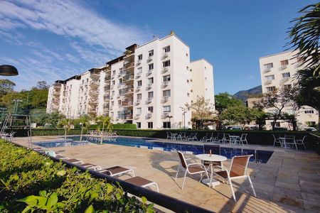 Área comum - Piscina de apartamento para alugar com 2 quartos, 57m² em Jacarepaguá, Rio de Janeiro