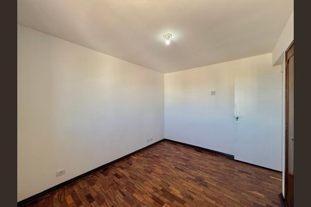 Apartamento para alugar com 114m², 3 quartos e 1 vaga Apartamento para alugar com 114m², 3 quartos e 1 vagaQuarto 2