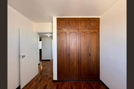 Apartamento para alugar com 114m², 3 quartos e 1 vaga Apartamento para alugar com 114m², 3 quartos e 1 vagaQuarto 3