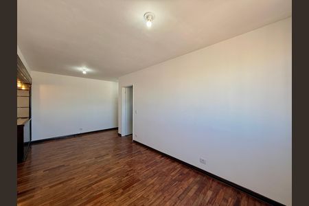Apartamento para alugar com 114m², 3 quartos e 1 vaga Apartamento para alugar com 114m², 3 quartos e 1 vagaSala