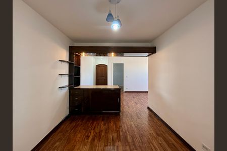 Apartamento para alugar com 114m², 3 quartos e 1 vaga Apartamento para alugar com 114m², 3 quartos e 1 vagaSala