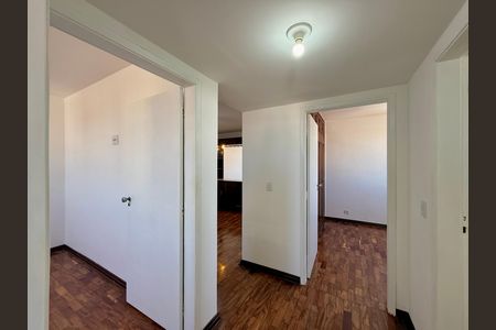 Apartamento para alugar com 114m², 3 quartos e 1 vaga Apartamento para alugar com 114m², 3 quartos e 1 vagaCorredor Quartos