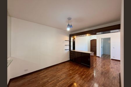 Apartamento para alugar com 114m², 3 quartos e 1 vaga Apartamento para alugar com 114m², 3 quartos e 1 vagaSala