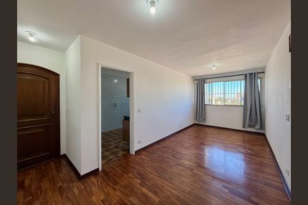 Apartamento para alugar com 114m², 3 quartos e 1 vaga Apartamento para alugar com 114m², 3 quartos e 1 vagaSala