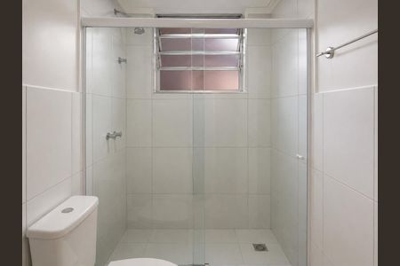 Banheiro de apartamento para alugar com 2 quartos, 48m² em Palmeiras de São José, São José dos Campos