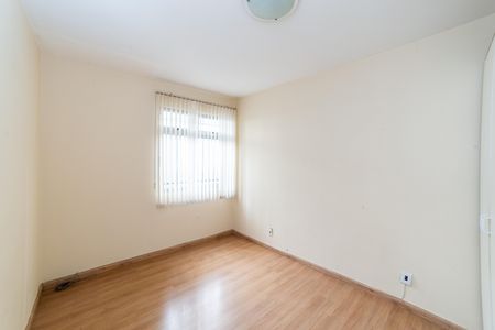 Apartamento para alugar com 120m², 3 quartos e 1 vaga Apartamento para alugar com 120m², 3 quartos e 1 vagaQuarto 1