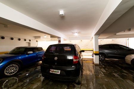 Apartamento para alugar com 120m², 3 quartos e 1 vaga Apartamento para alugar com 120m², 3 quartos e 1 vagaGaragem