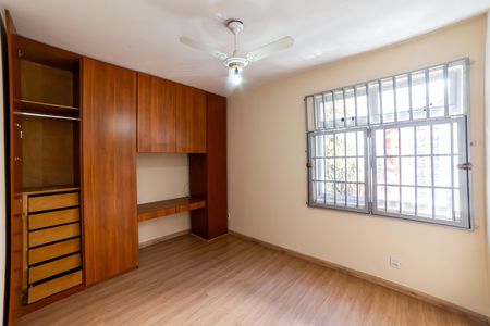 Apartamento para alugar com 120m², 3 quartos e 1 vaga Apartamento para alugar com 120m², 3 quartos e 1 vagaSuíte