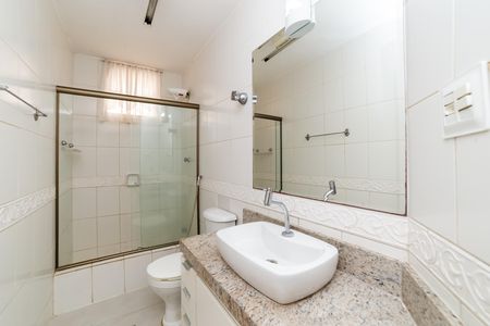 Apartamento para alugar com 120m², 3 quartos e 1 vaga Apartamento para alugar com 120m², 3 quartos e 1 vagaBanheiro Social