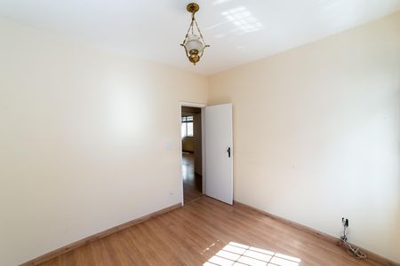 Apartamento para alugar com 120m², 3 quartos e 1 vaga Apartamento para alugar com 120m², 3 quartos e 1 vagaQuarto 2