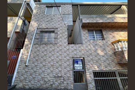 Fachada de casa para alugar com 1 quarto, 80m² em Vila do Castelo, São Paulo