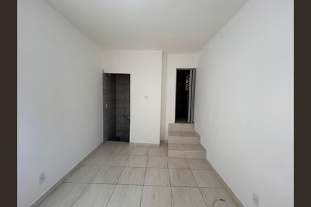 Quarto de casa para alugar com 1 quarto, 80m² em Vila do Castelo, São Paulo
