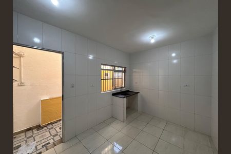 Casa para alugar com 40m², 1 quarto e sem vaga Casa para alugar com 40m², 1 quarto e sem vagaCozinha
