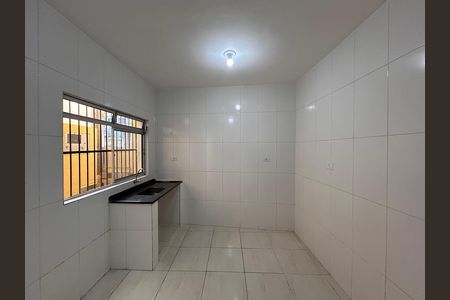 Cozinha de casa para alugar com 1 quarto, 80m² em Vila do Castelo, São Paulo