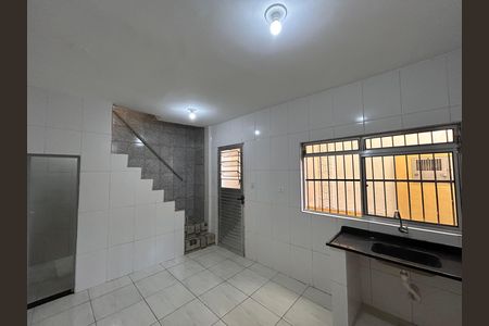 Cozinha de casa para alugar com 1 quarto, 80m² em Vila do Castelo, São Paulo
