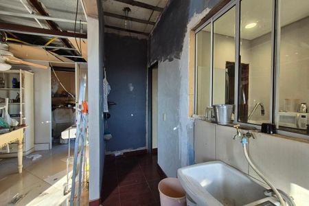 Casa para alugar com 100m², 2 quartos e 1 vaga Casa para alugar com 100m², 2 quartos e 1 vagaÁrea de Serviço