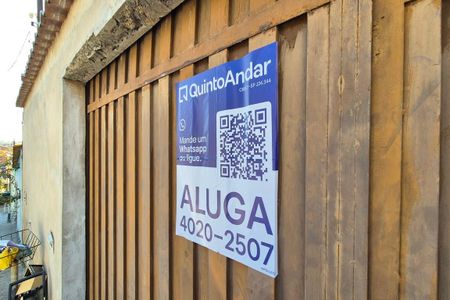 Casa para alugar com 100m², 2 quartos e 1 vaga Casa para alugar com 100m², 2 quartos e 1 vagaPlaca