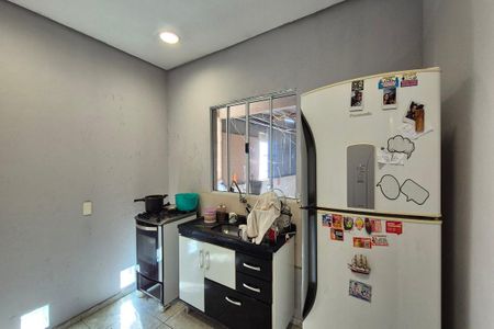 Casa para alugar com 100m², 2 quartos e 1 vaga Casa para alugar com 100m², 2 quartos e 1 vagaCozinha